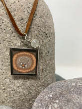 Load image into Gallery viewer, ॐ Square Framed Double Jizō Pendants